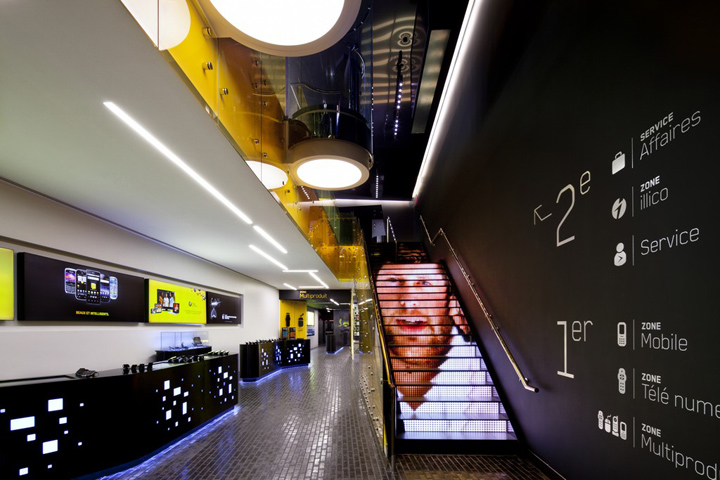 Videotron-flagship-store-Sid-Lee-Architecture-RCAA-Montreal